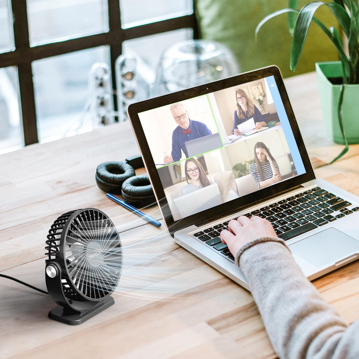 2 Pack USB Powered Mini Portable Desk Fan R200