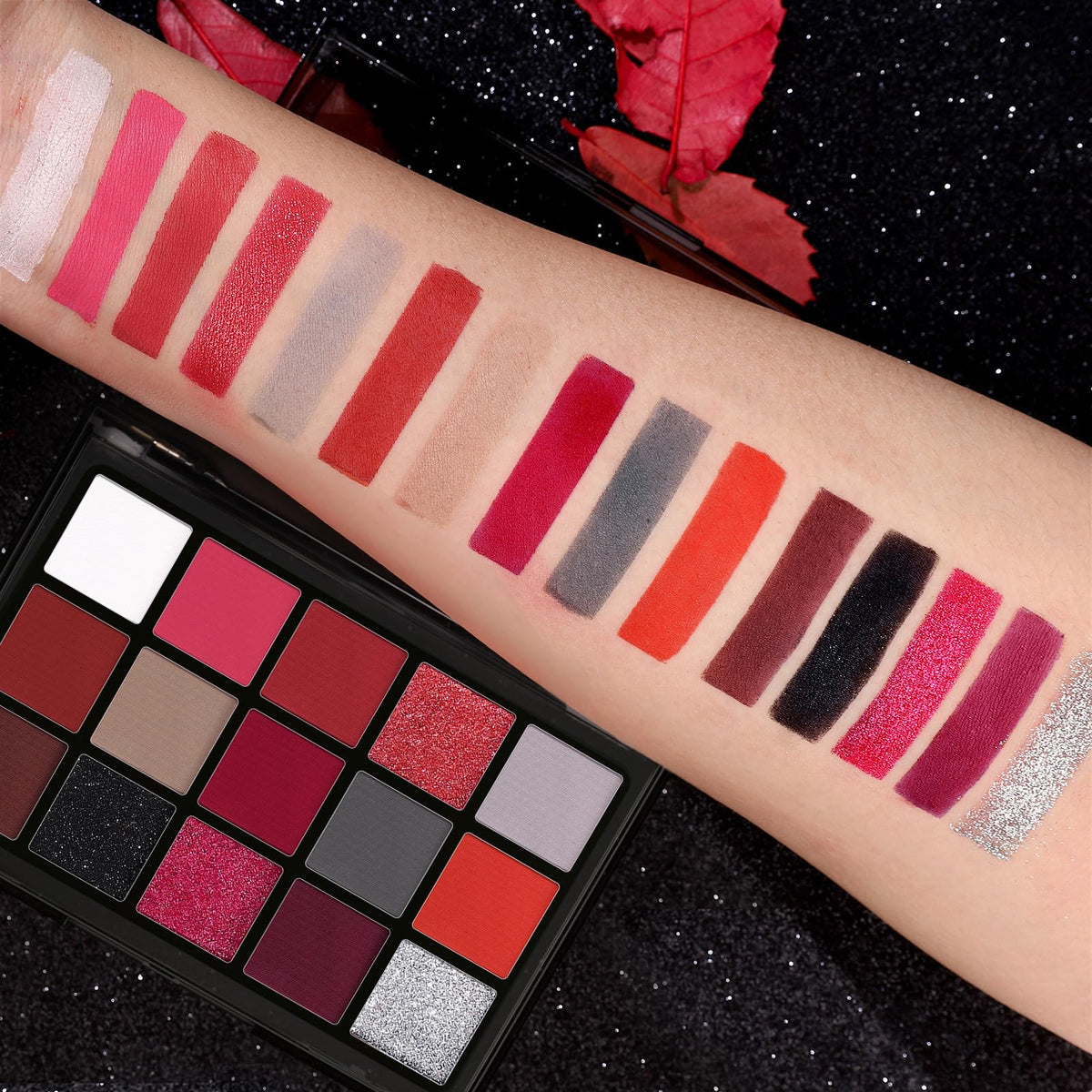 Red 15 Colors Shimmer Matte Glitter Metallic Eyeshadow Palette R6726